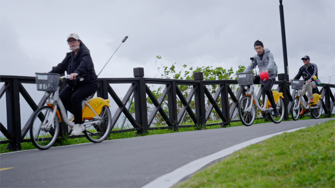全家人一起騎UBIKE出遊，也是媽媽的願望