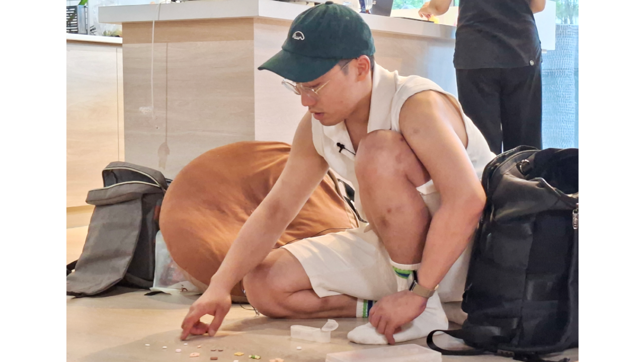 靖雁每天都要吃為數可觀身心症的藥